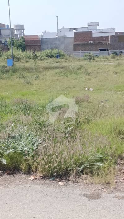 1 Kanal Plot in Block F on 100 Ft Road DHA Phase 6 1 Kanal Plot in Block F on 100 Ft Road DHA Phase 6