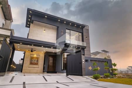 10 Marla Siletly Use House Available For Sale Hot Location In DHA Phase 5