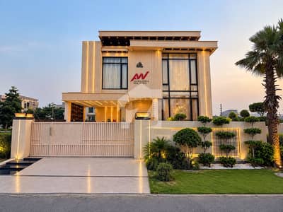 1 KANAL FURNISHED LUXURY HOUSE FOR SALE IN DHA PHASE 7