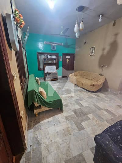 نارتھ ناظم آباد ۔ بلاک بی نارتھ ناظم آباد,کراچی میں 3 کمروں کا 18 مرلہ مکان 13.0 کروڑ میں برائے فروخت۔