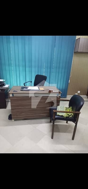 Garden Town Flat 2 Bad TVL Kitchen Wooden Floor Office Becholar Office Ky Ly