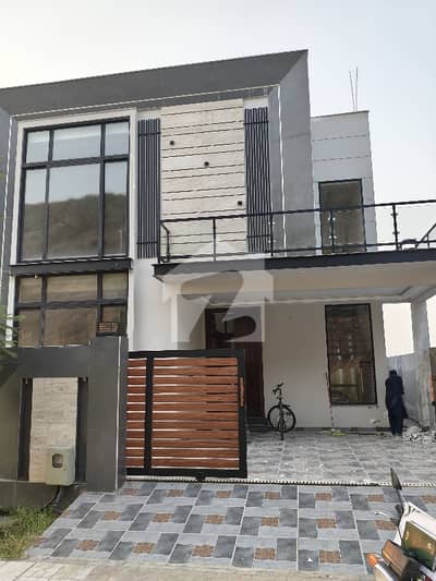 ڈی ایچ اے ڈیفینس فیز 2 ڈی ایچ اے ڈیفینس,اسلام آباد میں 3 کمروں کا 1 کنال بالائی پورشن 1.5 لاکھ میں کرایہ پر دستیاب ہے۔ ڈی ایچ اے ڈیفینس فیز 2 ڈی ایچ اے ڈیفینس,اسلام آباد میں 3 کمروں کا 1 کنال بالائی پورشن 1.5 لاکھ میں کرایہ پر دستیاب ہے۔