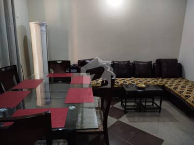واپڈا ٹاؤن فیز 2 واپڈا ٹاؤن,ملتان میں 4 کمروں کا 7 مرلہ مکان 2.1 کروڑ میں برائے فروخت۔