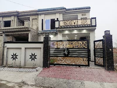 Buy A Prime Location House Of 7 Marla In Gulshan Abad Sector 1