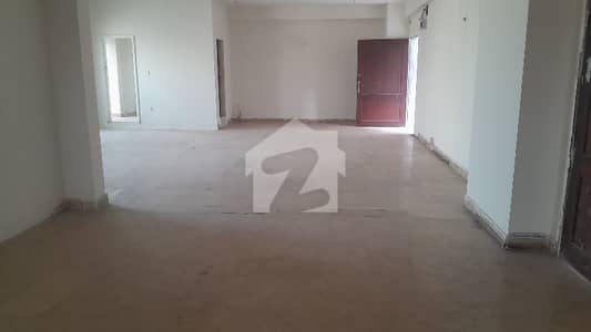 Office available for Rent