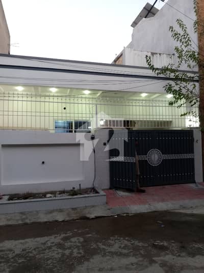 New 5 Marla House Demand 1.20 Electricity 30 foot Gali hy Tahir Khan 03115850472