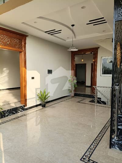 Brand New Triple Story House For Rent For Family And Female Bechlor And Company Staff