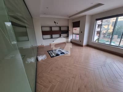 2000 Sqft Hall Available For Rent In Bahria Town Phase 7