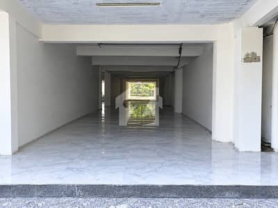 بلیو ایریا اسلام آباد میں 2 مرلہ Studio دکان 15.0 کروڑ میں برائے فروخت۔