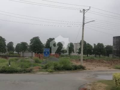 20 Marla Residential Plot For Grabs In Wapda City
