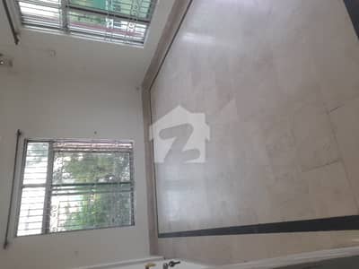 In Soan Garden Kanal Ki Single Storey House 3bedroom Only Hiring K Liye Rent