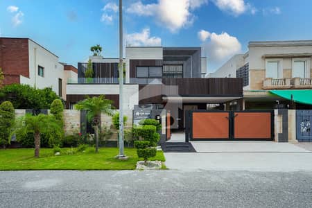 Exclusive 1 Kanal Fully Furnished Luxury House with Grand Elevation in DHA