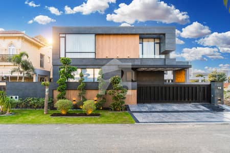 WELL MAINTAINED 1 KANAL FULLY RENOVATED SUPER HOT LOCATED BUNGALOW IS AVAILABLE IN THE BEST BLOCK OF DHA PHASE 5 LAHORE. WELL MAINTAINED 1 KANAL FULLY RENOVATED SUPER HOT LOCATED BUNGALOW IS AVAILABLE IN THE BEST BLOCK OF DHA PHASE 5 LAHORE.