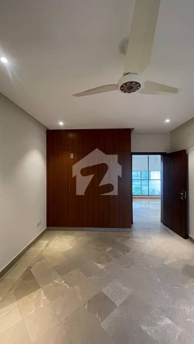 7 Marla villa Available For Rent In Lake city M8 A1