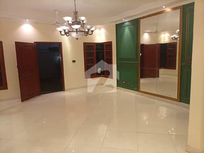 ڈی ایچ اے فیز 7 ڈی ایچ اے ڈیفینس,کراچی میں 6 کمروں کا 1 کنال مکان 5.25 لاکھ میں کرایہ پر دستیاب ہے۔ ڈی ایچ اے فیز 7 ڈی ایچ اے ڈیفینس,کراچی میں 6 کمروں کا 1 کنال مکان 5.25 لاکھ میں کرایہ پر دستیاب ہے۔