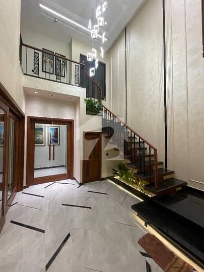 House For Sale In Formanites Near Dha Phase 5 Lahore House For Sale In Formanites Near Dha Phase 5 Lahore