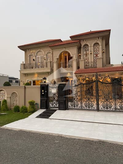 Luxurious 1 Kanal Designer House Available in DHA Phase 7, Lahore Luxurious 1 Kanal Designer House Available in DHA Phase 7, Lahore