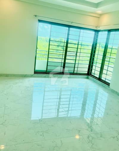 Brand New 14 Marla Ring Road Facing 4 Bed Apartment available for urgent Rent!