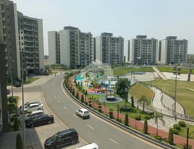 10 Marla Apartment Available For Rent