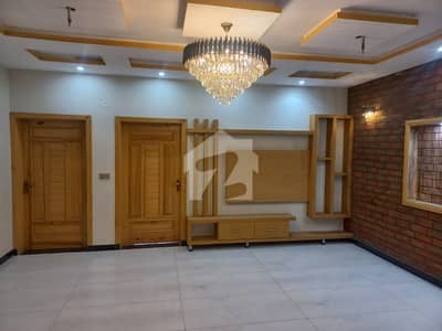 10 MARLA GROUND FLOOR FOR RENT NO GAS