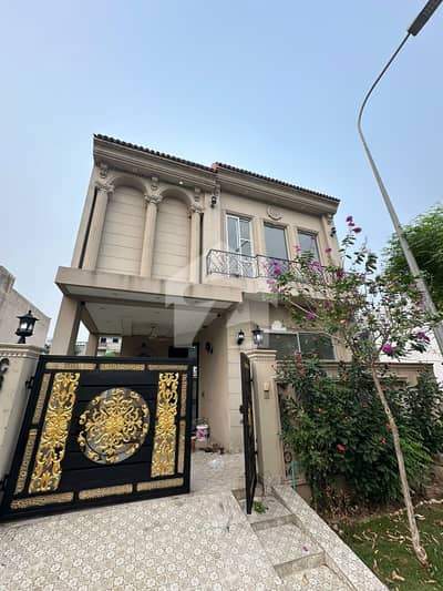 ڈی ایچ اے 9 ٹاؤن ڈیفنس (ڈی ایچ اے),لاہور میں 3 کمروں کا 5 مرلہ مکان 1.1 لاکھ میں کرایہ پر دستیاب ہے۔ ڈی ایچ اے 9 ٹاؤن ڈیفنس (ڈی ایچ اے),لاہور میں 3 کمروں کا 5 مرلہ مکان 1.1 لاکھ میں کرایہ پر دستیاب ہے۔