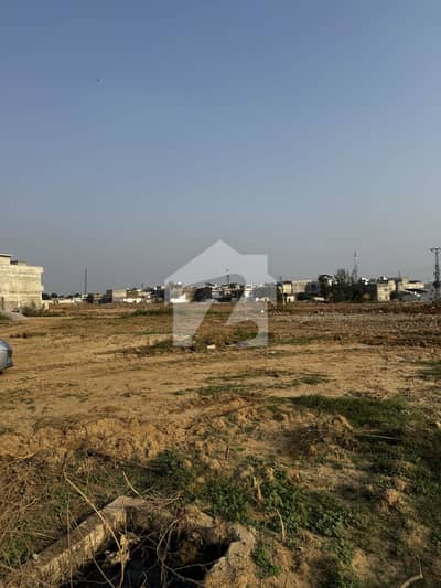 25x40 Plot For Sale In G14