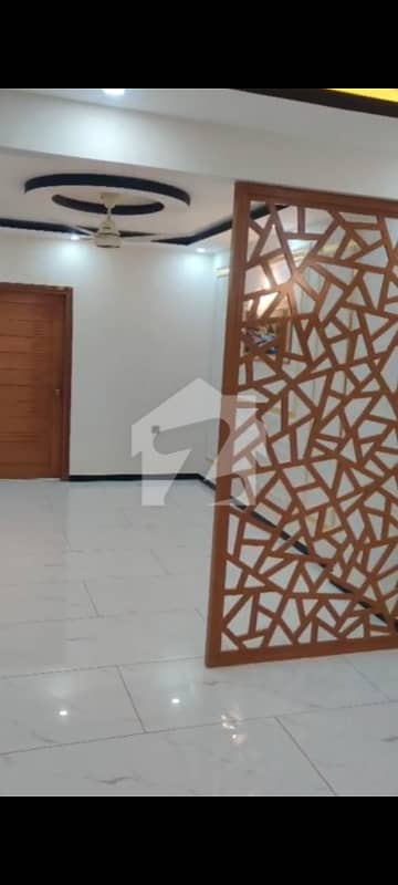 2 Bed Drawing Dining 1st Floor Newly Renovated Brand New Big Nishat Commercial