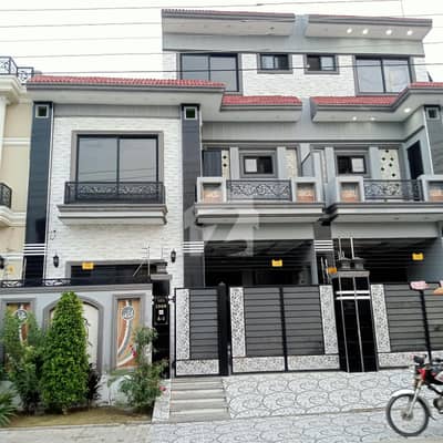 5 Marla Slightly Used House Available For Sale 5 Marla Slightly Used House Available For Sale