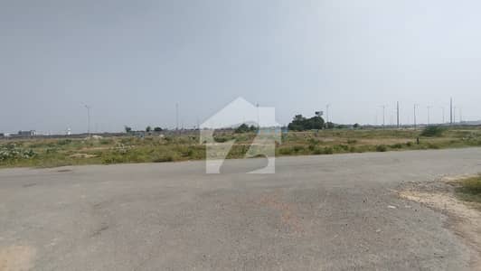 ڈی ایچ اے فیز9 پریزم - بلاک ایم ڈی ایچ اے فیز9 پریزم,ڈی ایچ اے ڈیفینس,لاہور میں 1 کنال رہائشی پلاٹ 3.15 کروڑ میں برائے فروخت۔ ڈی ایچ اے فیز9 پریزم - بلاک ایم ڈی ایچ اے فیز9 پریزم,ڈی ایچ اے ڈیفینس,لاہور میں 1 کنال رہائشی پلاٹ 3.15 کروڑ میں برائے فروخت۔