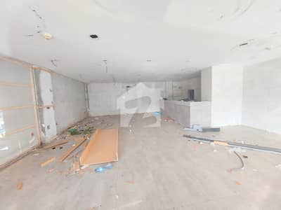 ایف ۔ 11 مرکز ایف ۔ 11,اسلام آباد میں 6 مرلہ Studio دکان 14.0 لاکھ میں کرایہ پر دستیاب ہے۔
