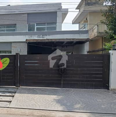 1 kanal House for sale in Askari 5 lahore