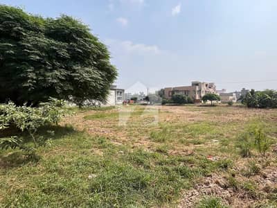 Premium 1 Kanal Plot in AWT Phase 2 Excellent Location