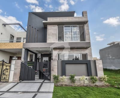 Modern Luxury 5 Marla Residence With A Grand Entrance DHA 9 Town, DHA Defence, Lahore, Punjab