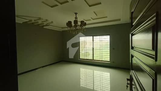 1 Kanal Upper portion available for rent new type Wapda Town ph1 block K1