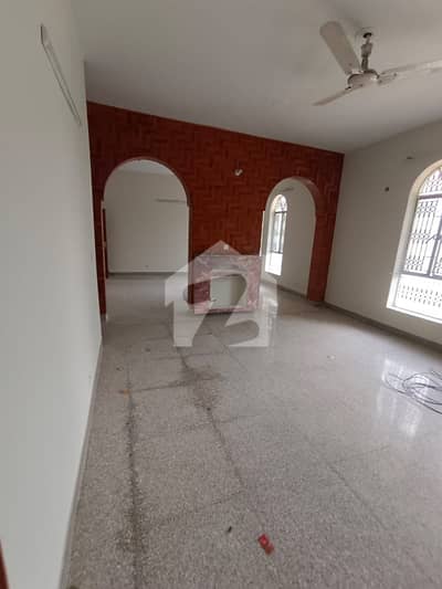 14 Marla Ground Portion For Rent In G-13/3 Islamabad