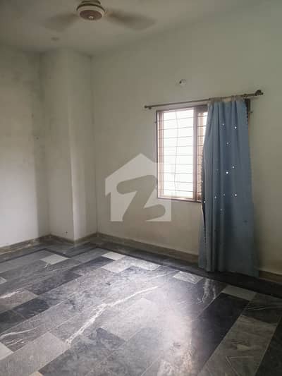 Only For Male Bachlore + Silent Office No Car Parking No Car Parking Location Link Road Bata Shoes Street
