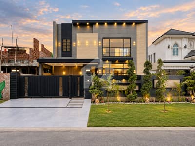 Stunning 1 Kanal Modern House For Sale In DHA Lahore