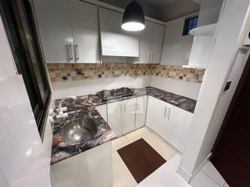 DHA LIKE NEW APARTMENT FOR RENT DHA LIKE NEW APARTMENT FOR RENT