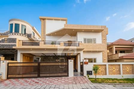 ڈی ایچ اے فیز 2 - سیکٹر ایف ڈی ایچ اے ڈیفینس فیز 2,ڈی ایچ اے ڈیفینس,اسلام آباد میں 6 کمروں کا 1 کنال مکان 13.0 کروڑ میں برائے فروخت۔