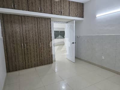 CLIFTON 2 BEDROOMS APARTMENT GROUND FLOOR