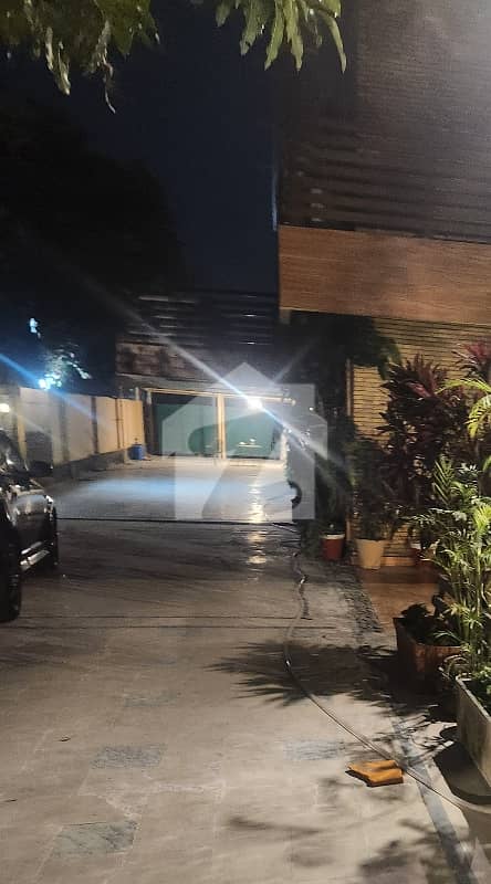 ایف ۔ 6 اسلام آباد میں 4 کمروں کا 1 کنال مکان 32.5 کروڑ میں برائے فروخت۔ ایف ۔ 6 اسلام آباد میں 4 کمروں کا 1 کنال مکان 32.5 کروڑ میں برائے فروخت۔