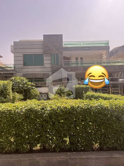 آئی ۔ 8 اسلام آباد میں 3 کمروں کا 1 کنال بالائی پورشن 3.5 لاکھ میں کرایہ پر دستیاب ہے۔