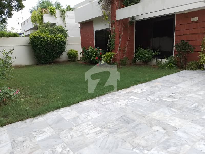 ڈی ایچ اے فیز 5 ڈی ایچ اے ڈیفینس,کراچی میں 5 کمروں کا 1 کنال مکان 6.0 لاکھ میں کرایہ پر دستیاب ہے۔ ڈی ایچ اے فیز 5 ڈی ایچ اے ڈیفینس,کراچی میں 5 کمروں کا 1 کنال مکان 6.0 لاکھ میں کرایہ پر دستیاب ہے۔