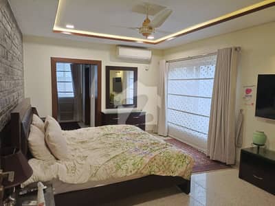 ایف ۔ 7 اسلام آباد میں 6 کمروں کا 1 کنال مکان 40.0 کروڑ میں برائے فروخت۔
