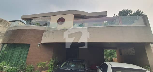 1 Kanal Worth Seeing Bungalow On Top Location For Sale in DHA Phase 4 Lahore 1 Kanal Worth Seeing Bungalow On Top Location For Sale in DHA Phase 4 Lahore