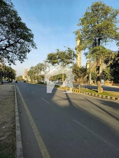 5 Marla Plot No- 306 Block Z4 in Top Location of Phase 8 ivy Green DHA Lahore For Sale