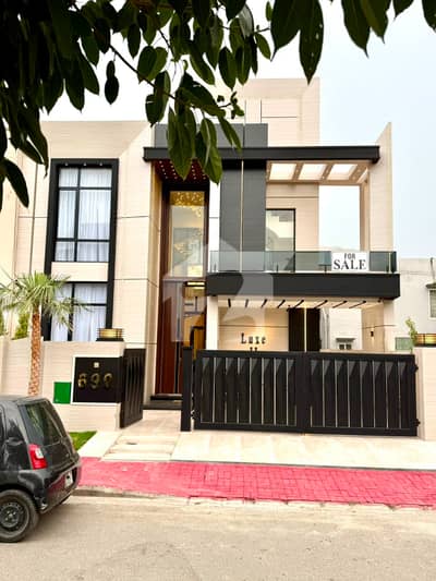 10 Marla Residential House For Sale In Iqbal Block, Nearby Commercial Market, School, Mosque and Health Care Canter 10 Marla Residential House For Sale In Iqbal Block, Nearby Commercial Market, School, Mosque and Health Care Canter