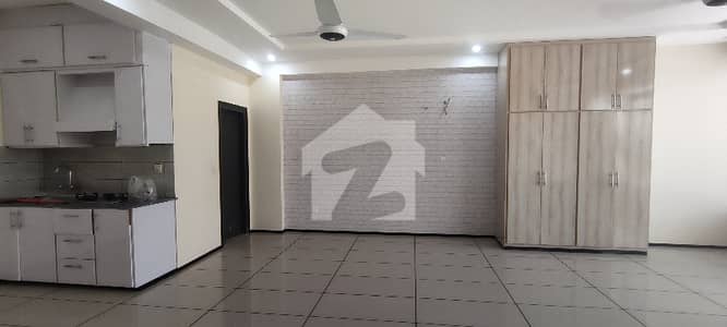 Studio apartment available for rent Studio apartment available for rent