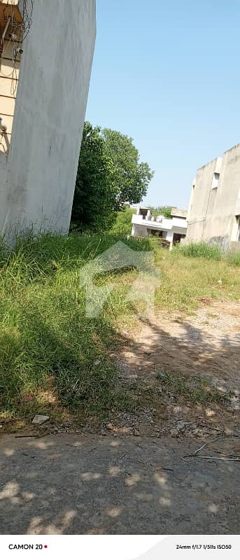6 Marla plot available for sale