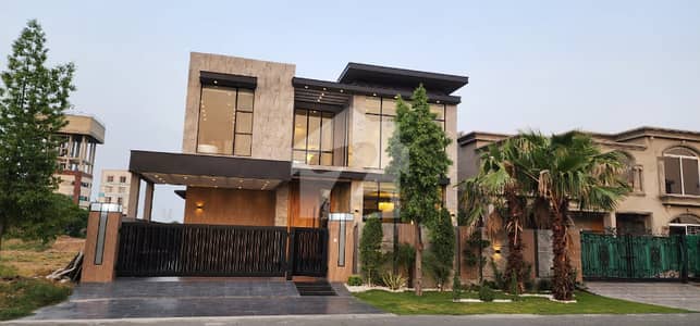 2 KANAL HOUSE FOR RENT 1 KANAL LAWN SOLAR INSTALLED DHA PHASE 7 MODERN HOUSE